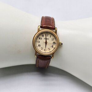 Vintage Guess Womens Watch With Brown Leather Strap Gold-Tone Case